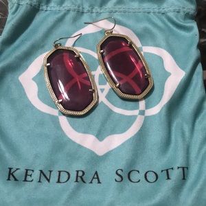 Earrings in great condition